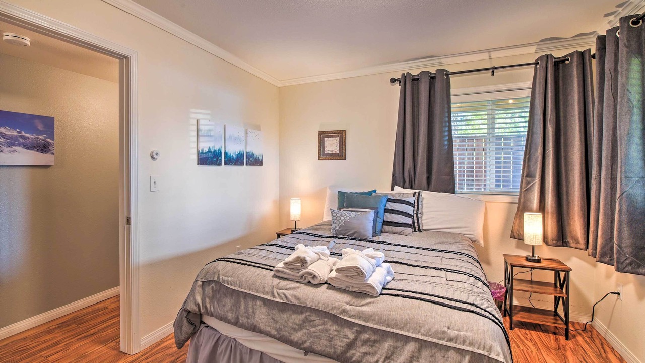 Photo of Bedroom in Lake Morton-Berrydale