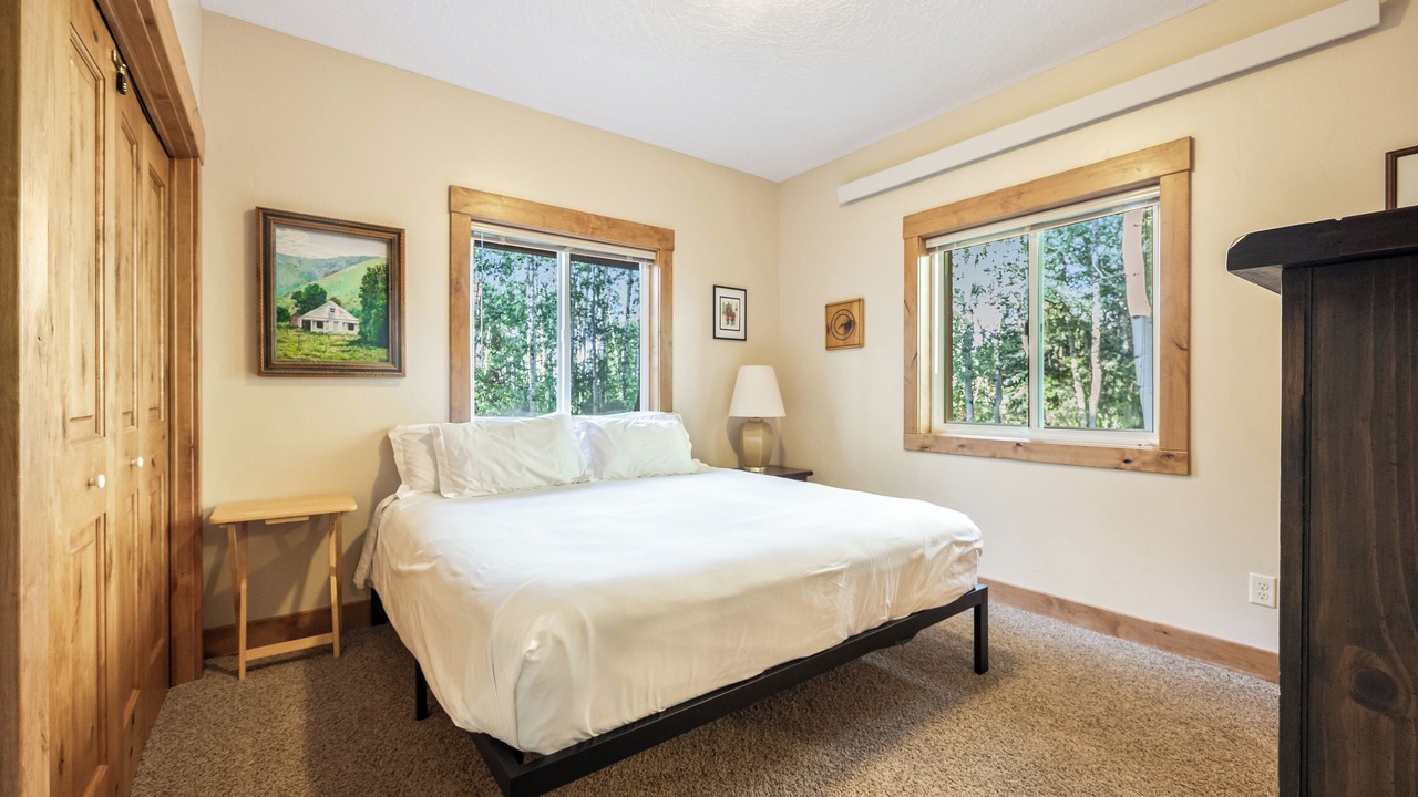 Photo of Bedroom in Thayne