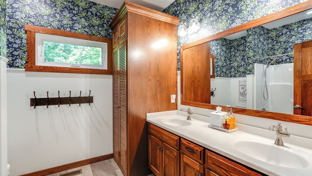 Photo of Bathroom in Sandyville