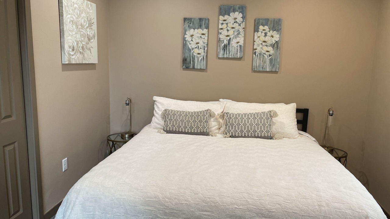 Photo of Bedroom in Helena West Side