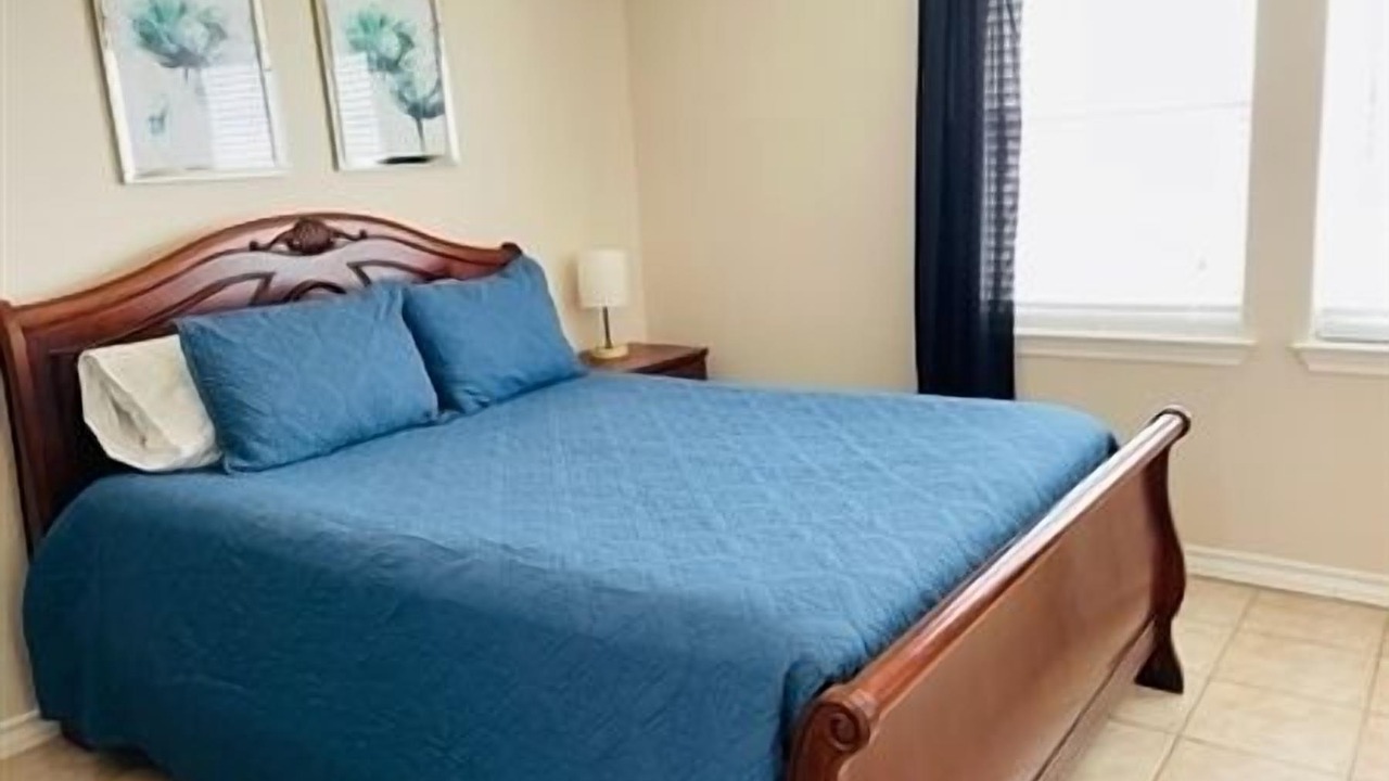 Photo of Bedroom in Port Mansfield