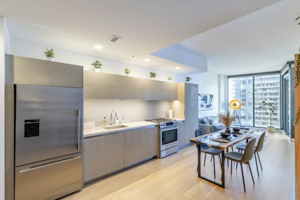 Photo of Kitchen in Pacific - Edison