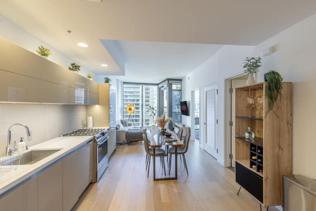 Photo of Kitchen in Pacific - Edison