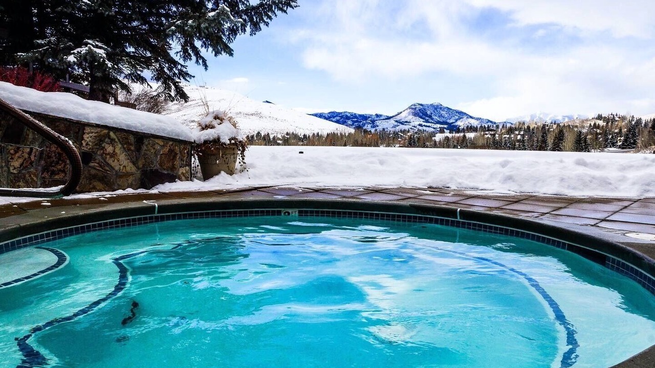 Photo of Outdoor in Elkhorn Village