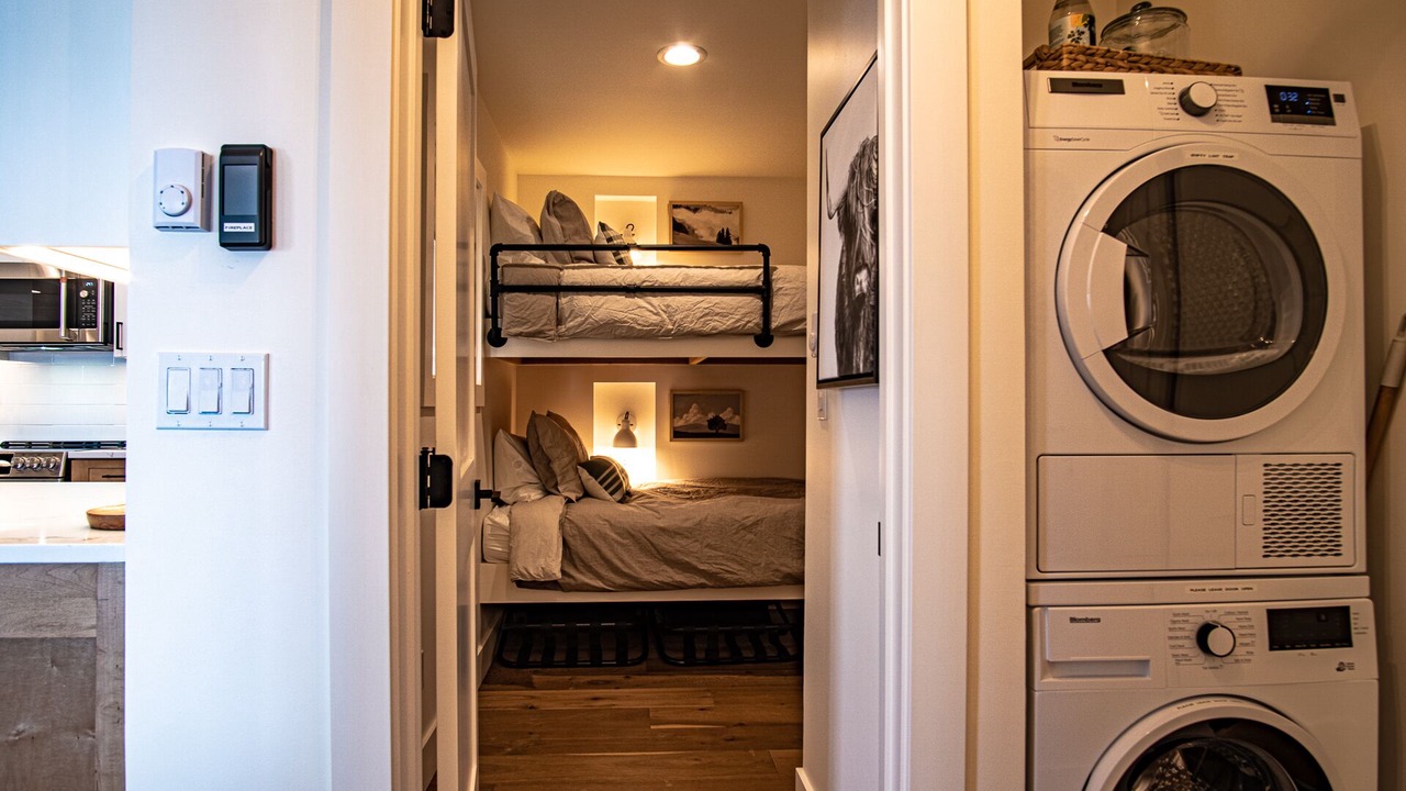 Photo of Bedroom in Elkhorn Village