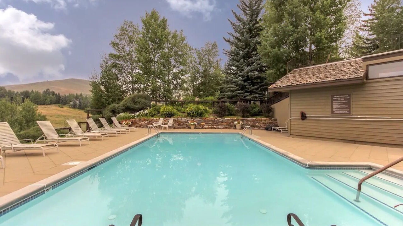 Photo of Outdoor in Elkhorn Village