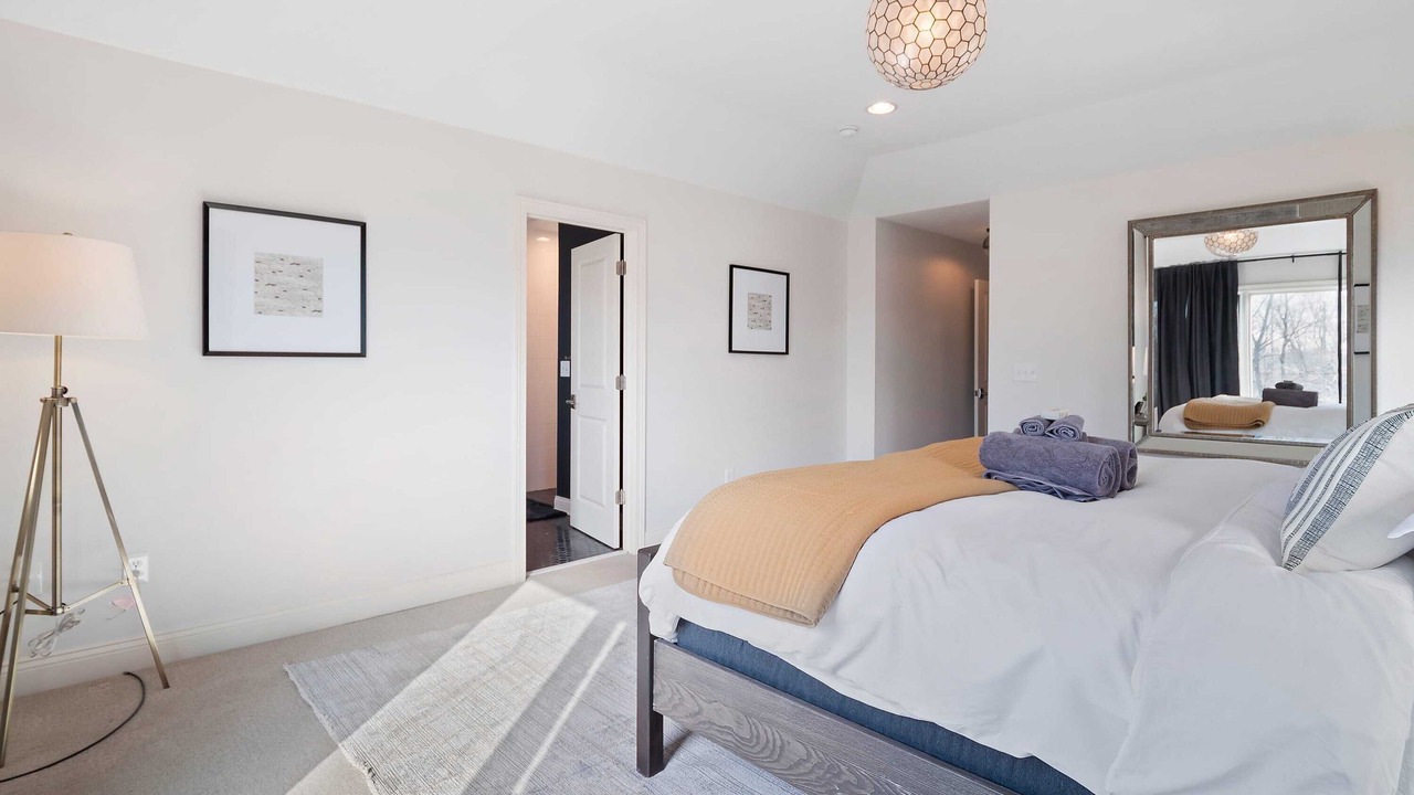 Photo of Bedroom in Tremont