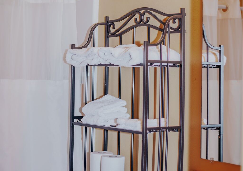 Photo of Bathroom in Crooked River Ranch
