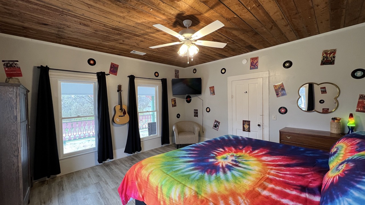 Photo of Bedroom in Shirley
