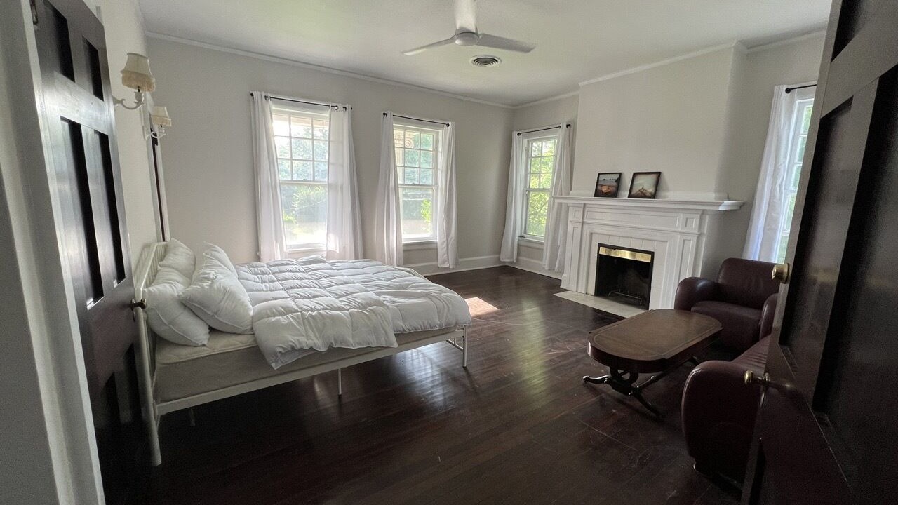 Photo of Bedroom in Clarksdale