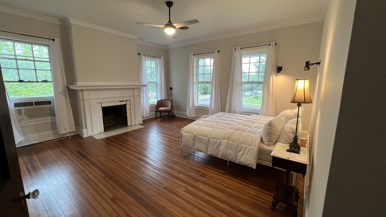 Photo of Bedroom in Clarksdale