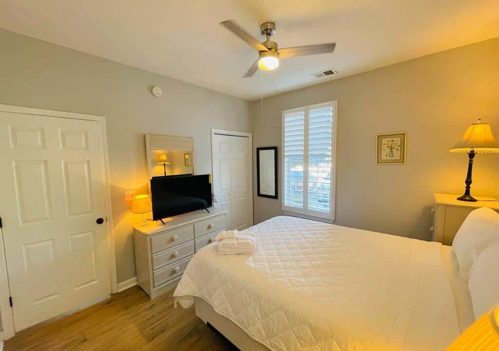 Photo of Bedroom in Carolina Forest