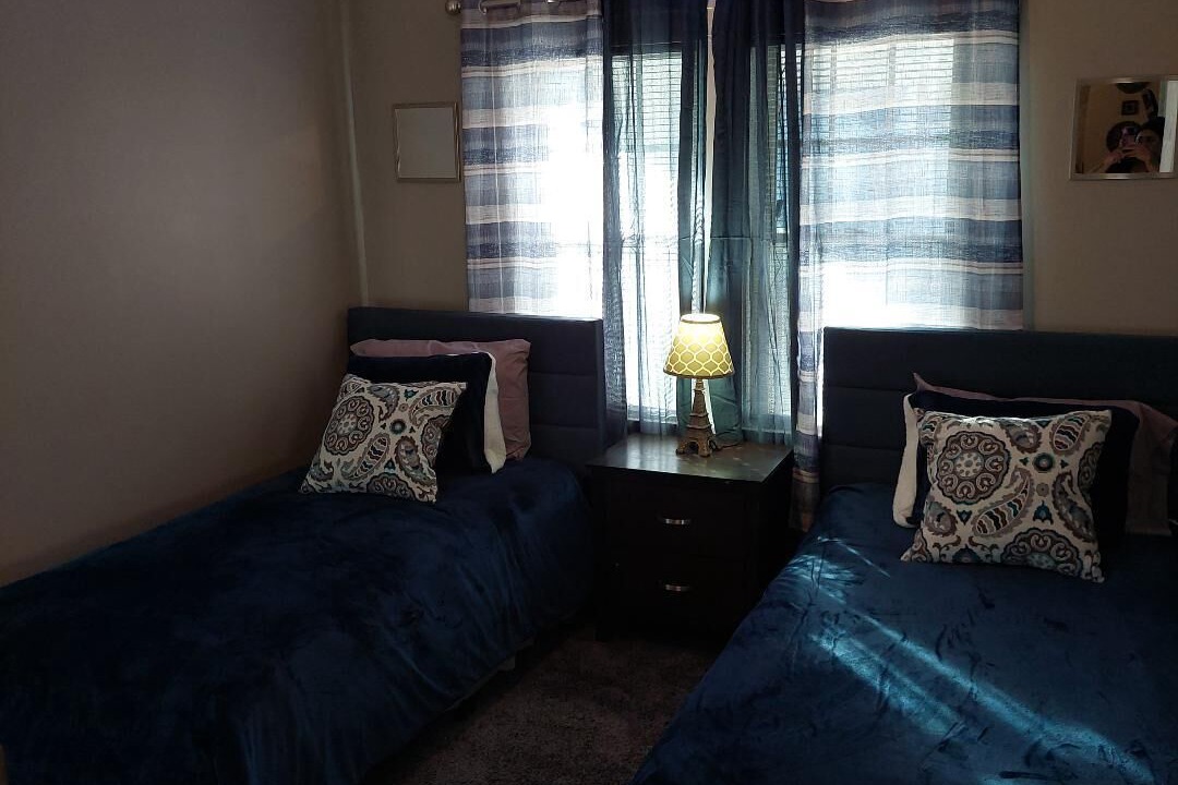 Photo of Bedroom in Euclid