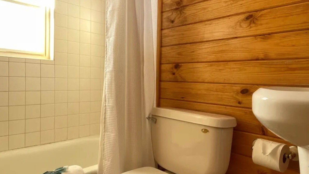 Photo of Bathroom in Wisdom