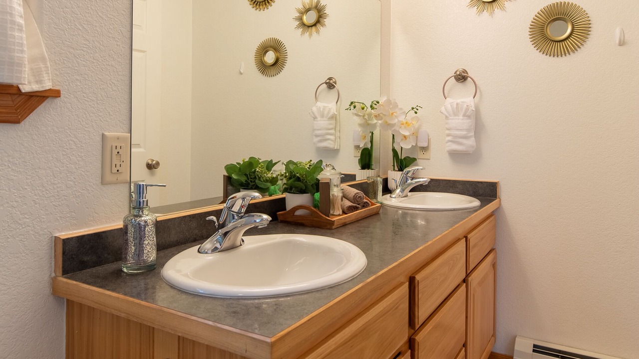 Photo of Bathroom in Franklin to the Fort