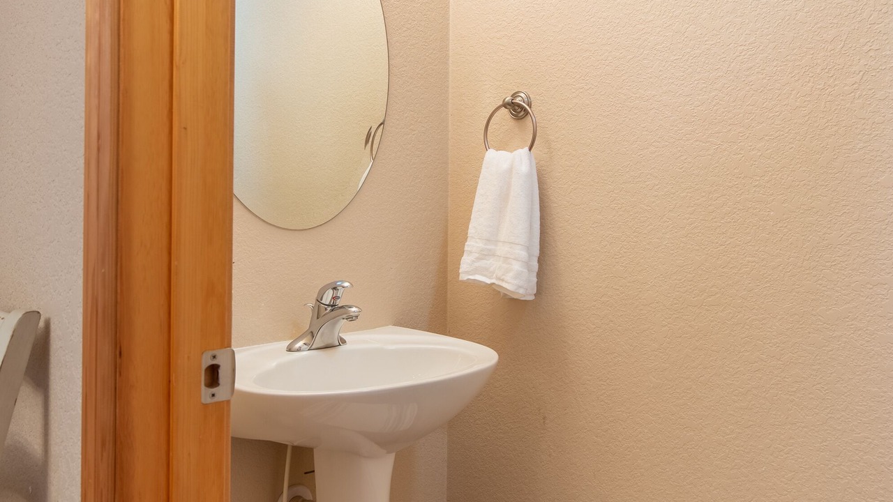 Photo of Bathroom in Franklin to the Fort