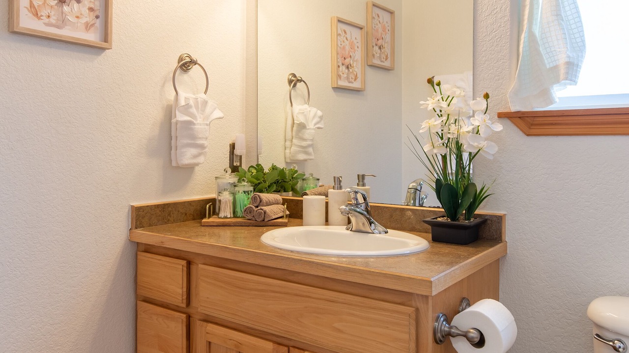 Photo of Bathroom in Franklin to the Fort