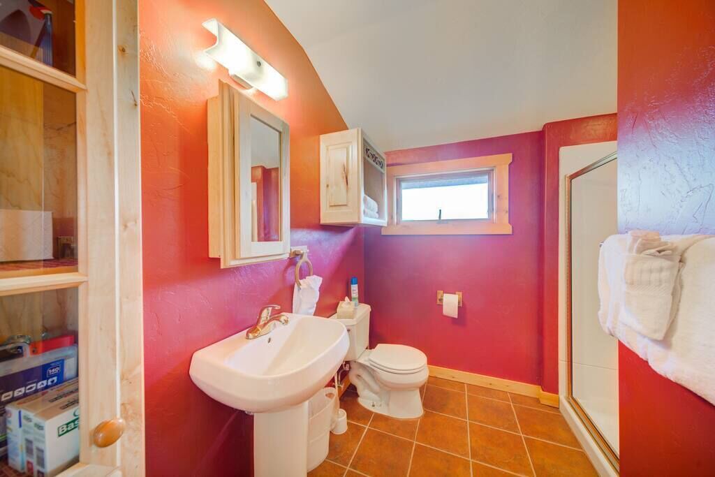 Photo of Bathroom in Cameron