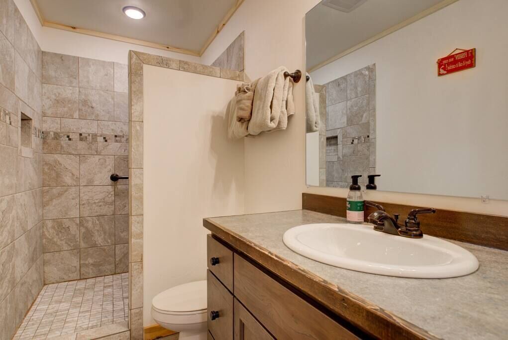 Photo of Bathroom in Ennis