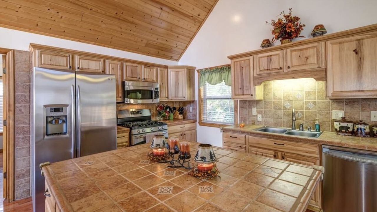 Photo of Kitchen in Marble