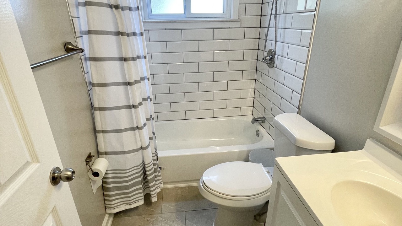 Photo of Bathroom in Pontiac