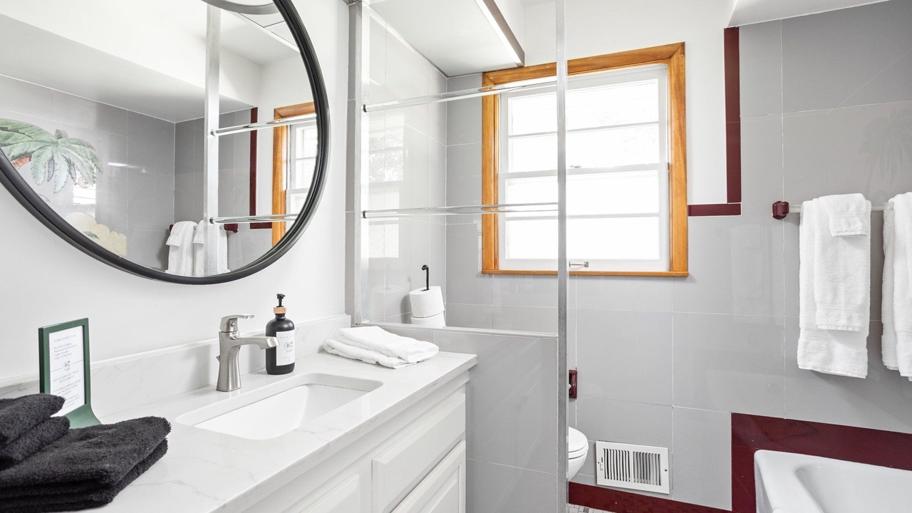 Photo of Bathroom in Lawrence