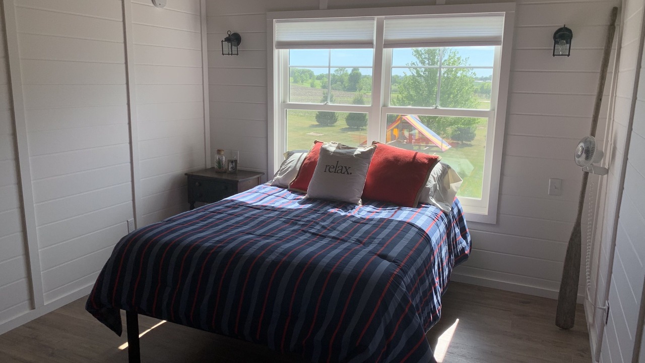 Photo of Bedroom in Frazee
