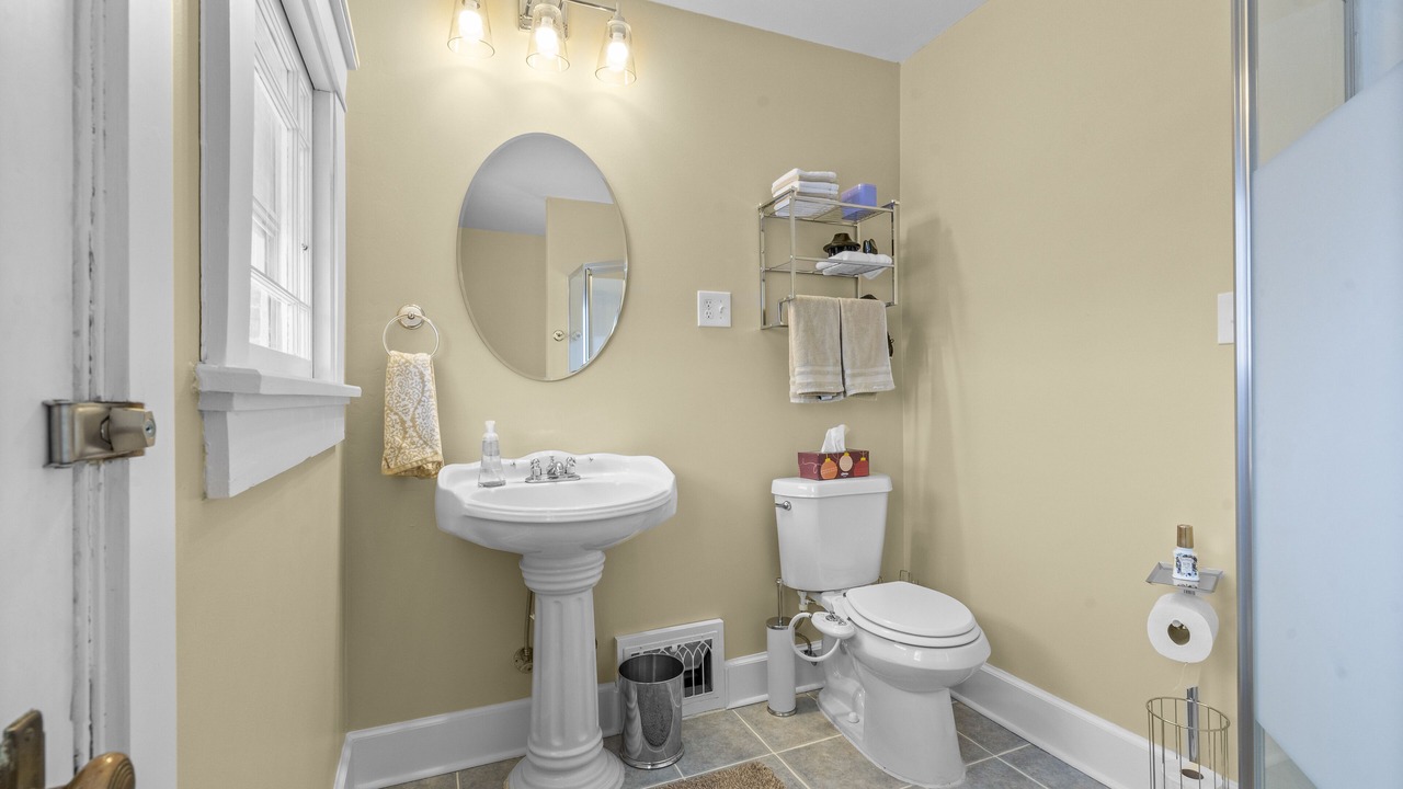Photo of Bathroom in Marion
