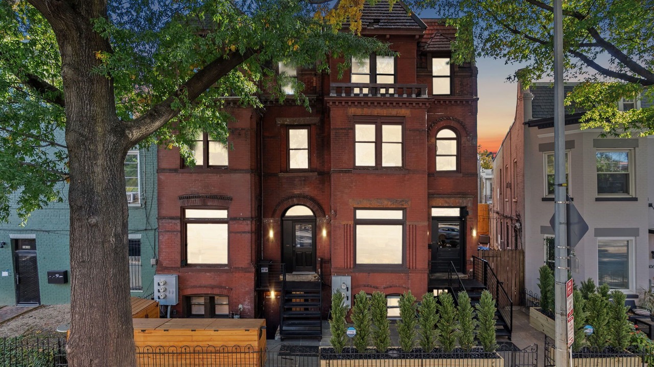 Photo of Outdoor in Shaw