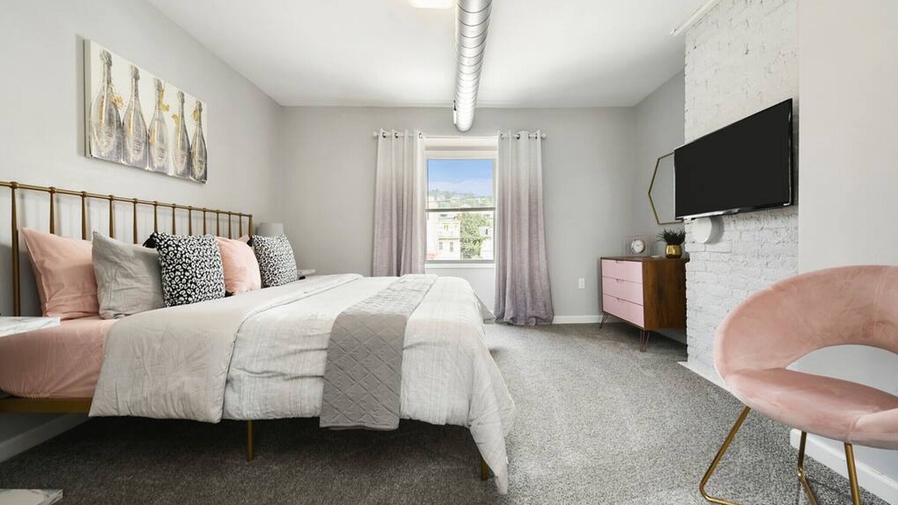 Photo of Bedroom in East Allegheny