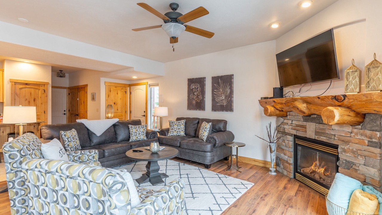 Photo of Livingroom in Somers