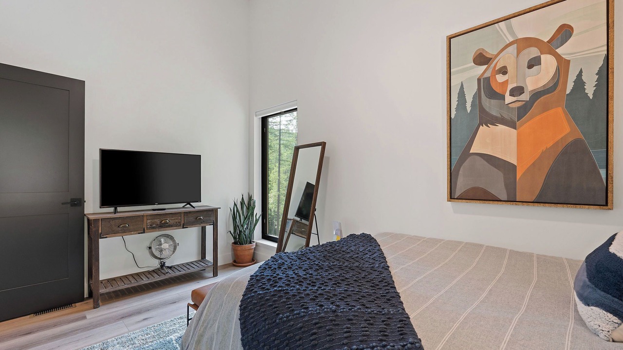 Photo of Bedroom in Columbia Falls