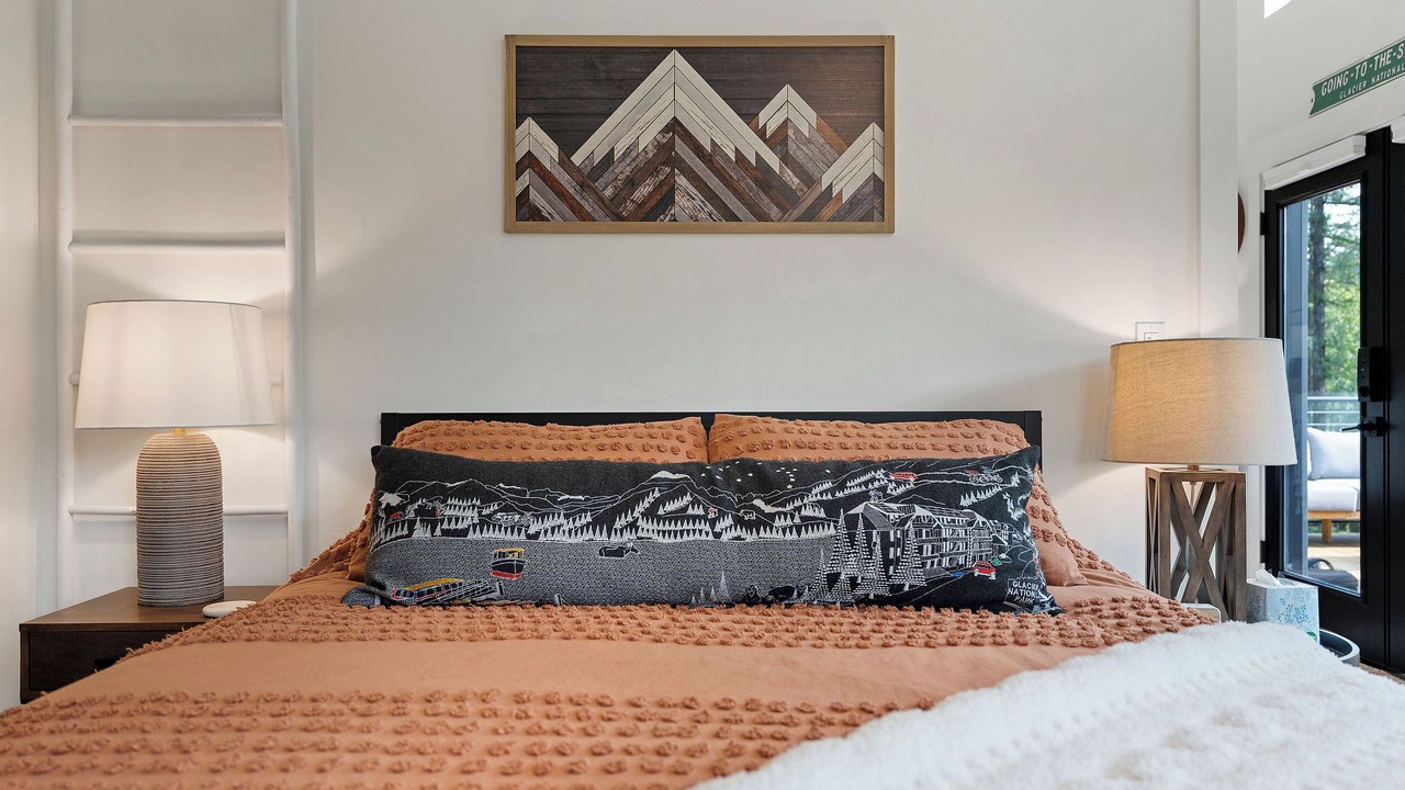 Photo of Bedroom in Columbia Falls
