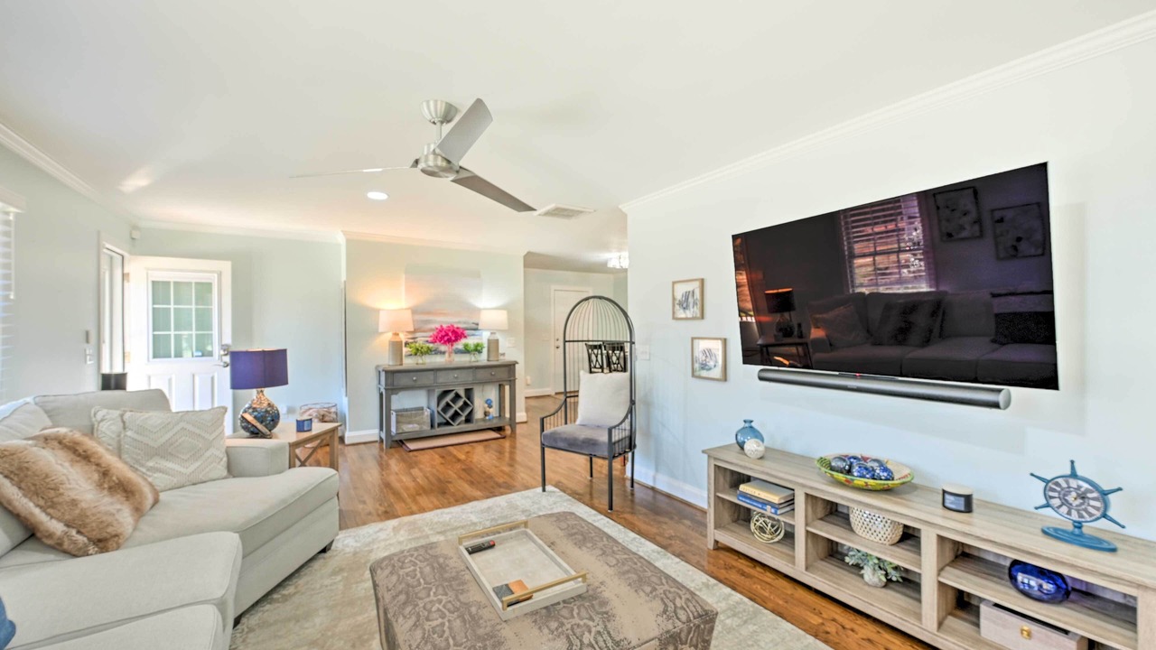 Photo of Livingroom in Lake Jeanette
