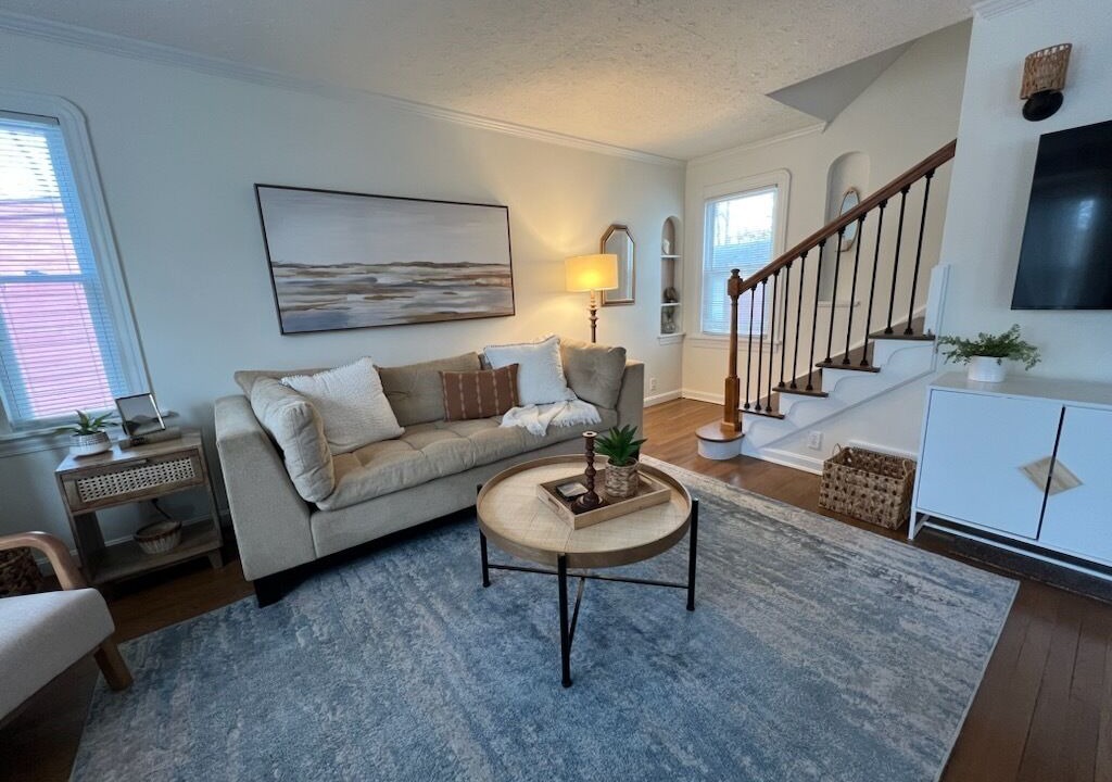 Photo of Livingroom in Avon Lake