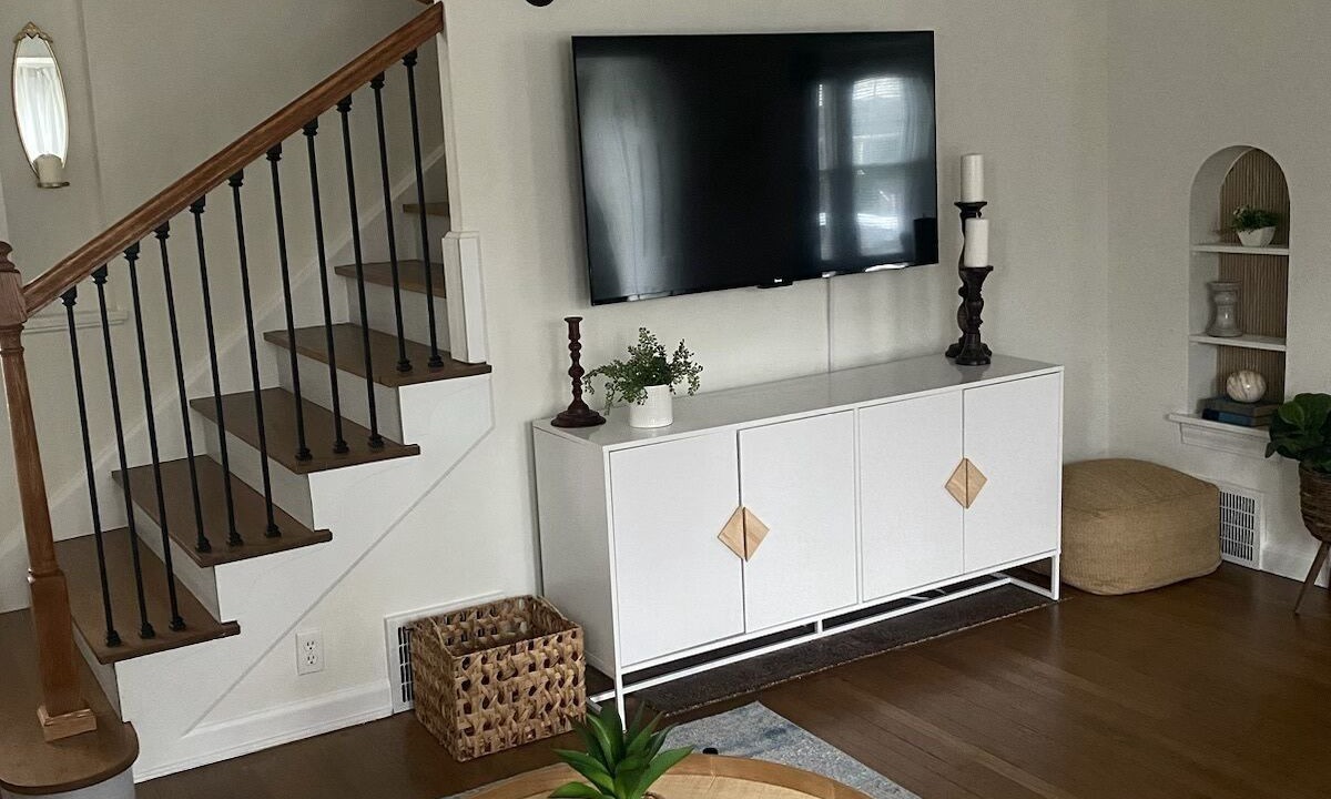 Photo of Livingroom in Avon Lake