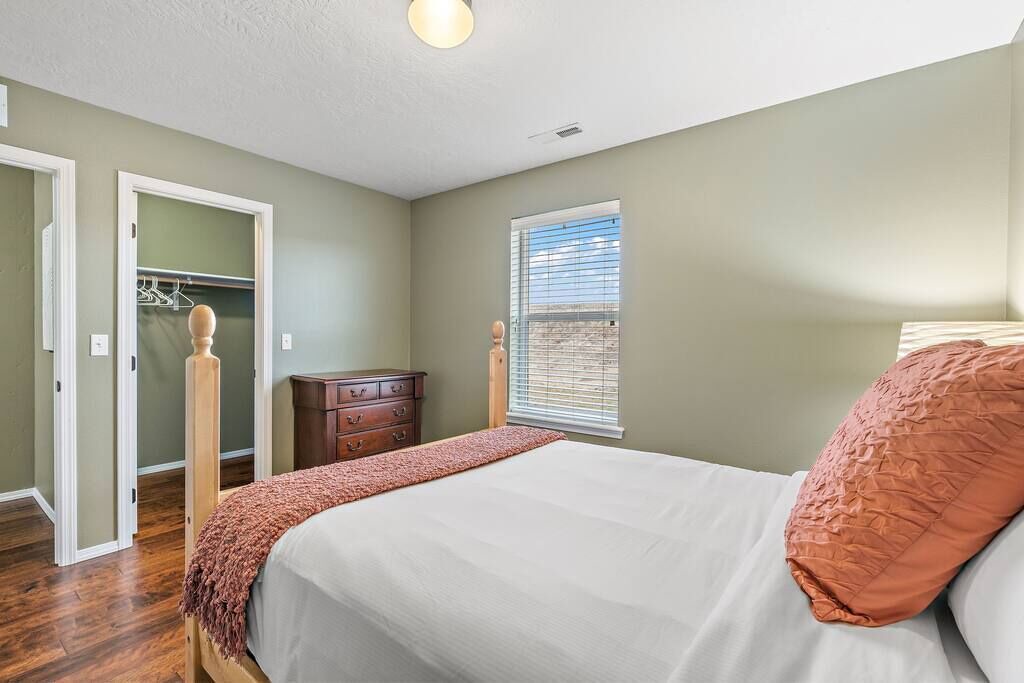 Photo of Bedroom in Southwest Ada County Alliance