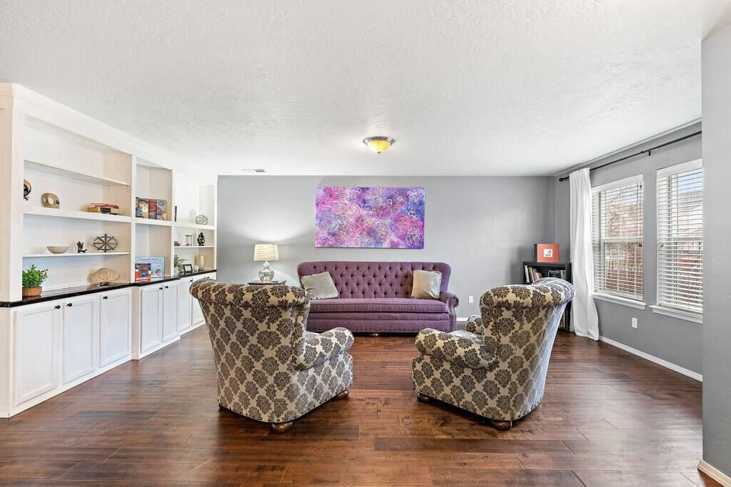 Photo of Livingroom in Southwest Ada County Alliance