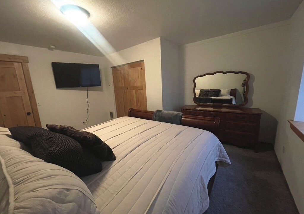 Photo of Bedroom in Athol