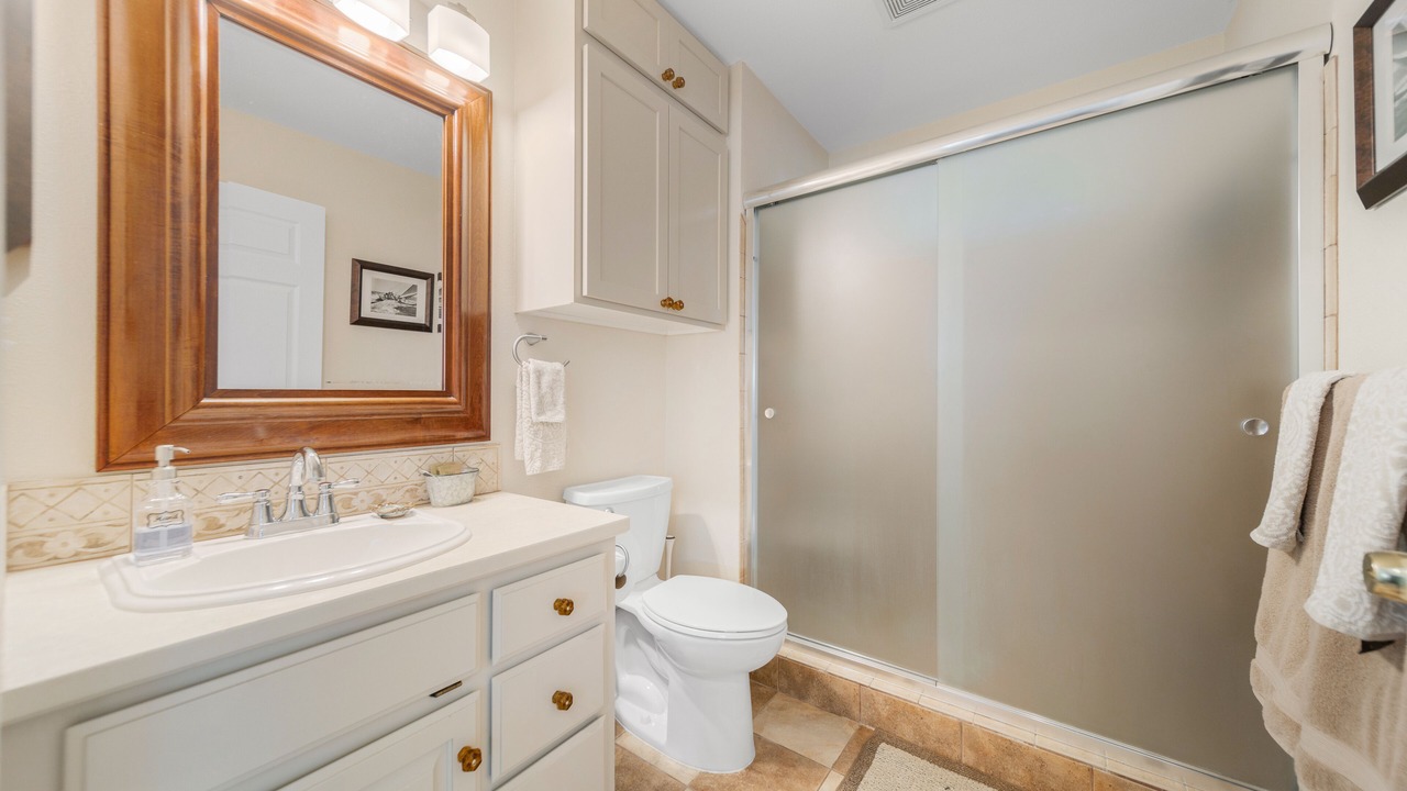 Photo of Bathroom in Garden District