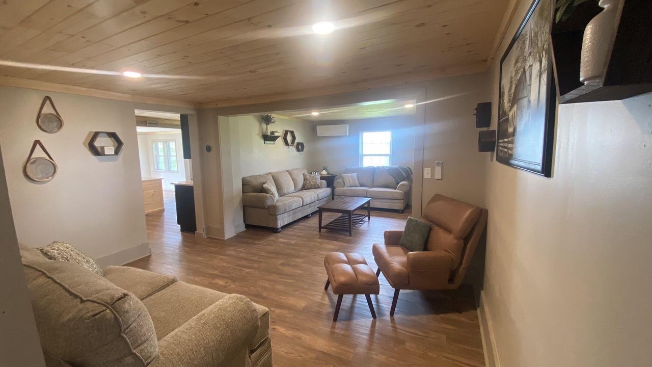 Photo of Livingroom in Cowanesque