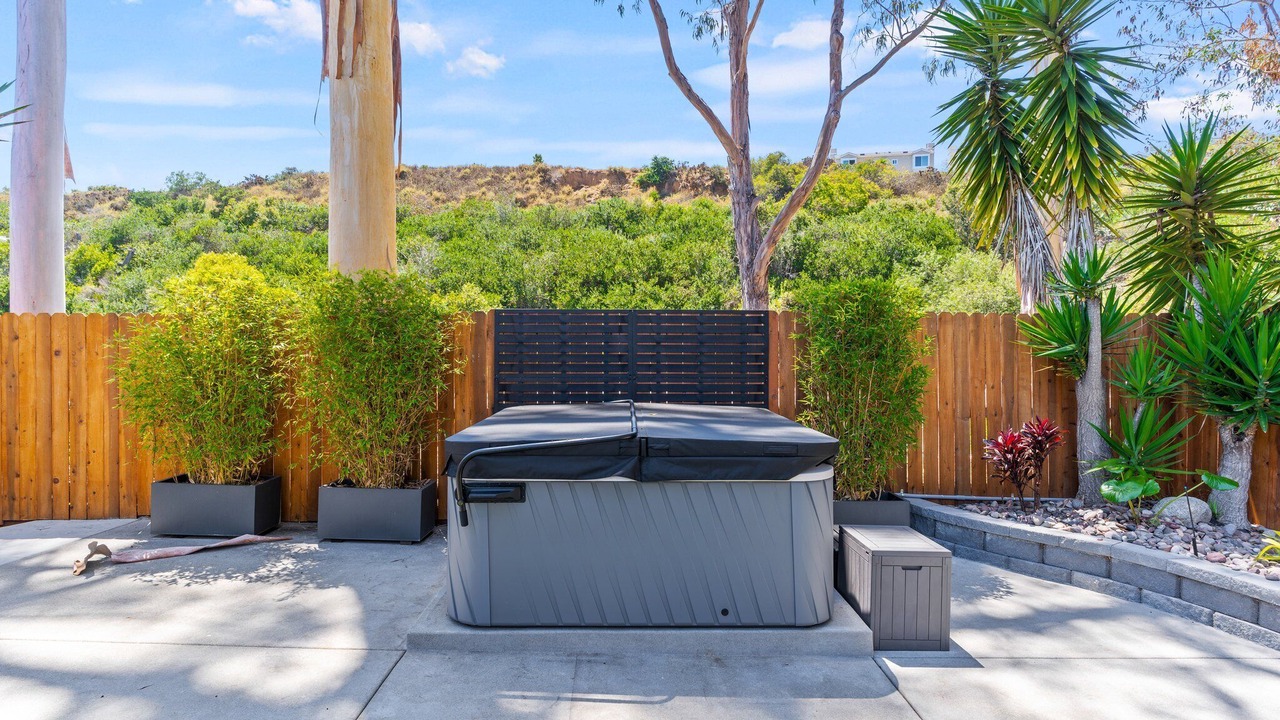 Photo of Patio Balcony in Spinnaker Hill