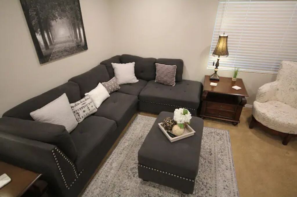 Photo of Livingroom in West Jordan