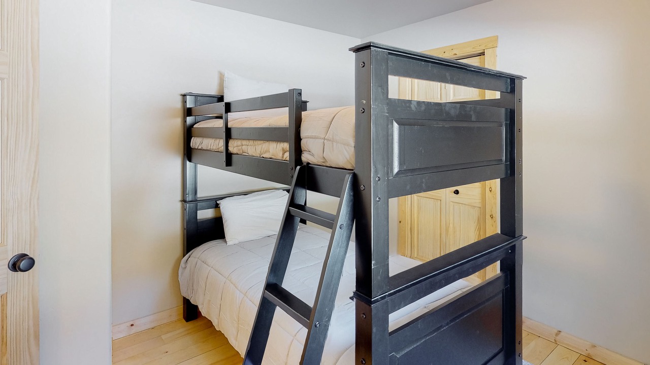 Photo of Bedroom in New Meadows