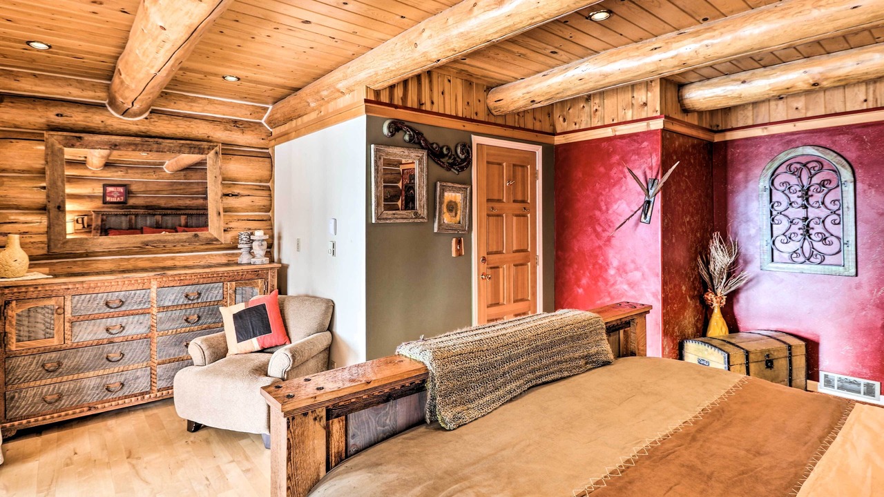 Photo of Bedroom in Columbia Falls