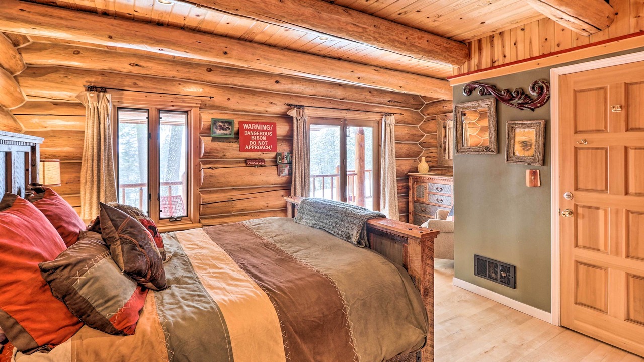 Photo of Bedroom in Columbia Falls