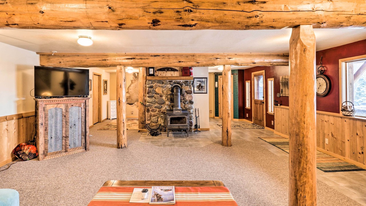 Photo of Bedroom in Columbia Falls