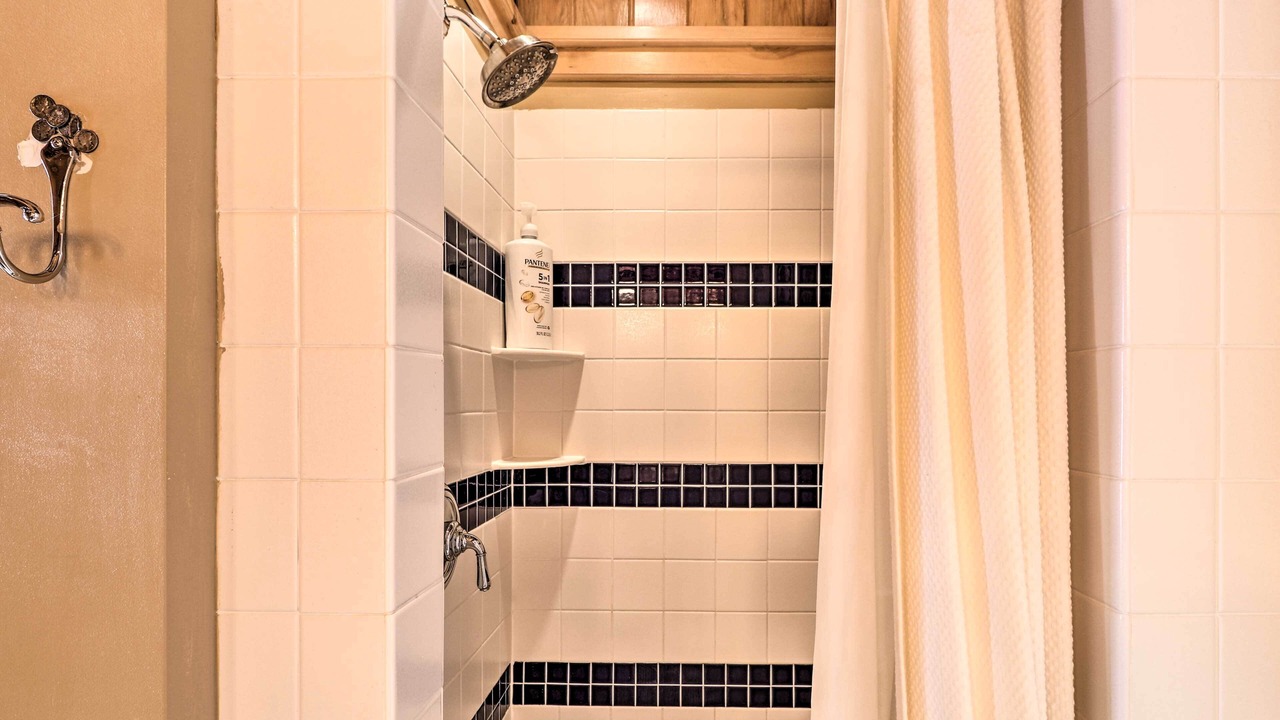 Photo of Bathroom in Columbia Falls