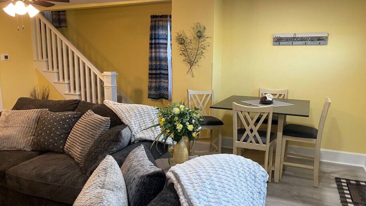 Photo of Livingroom in Lancaster