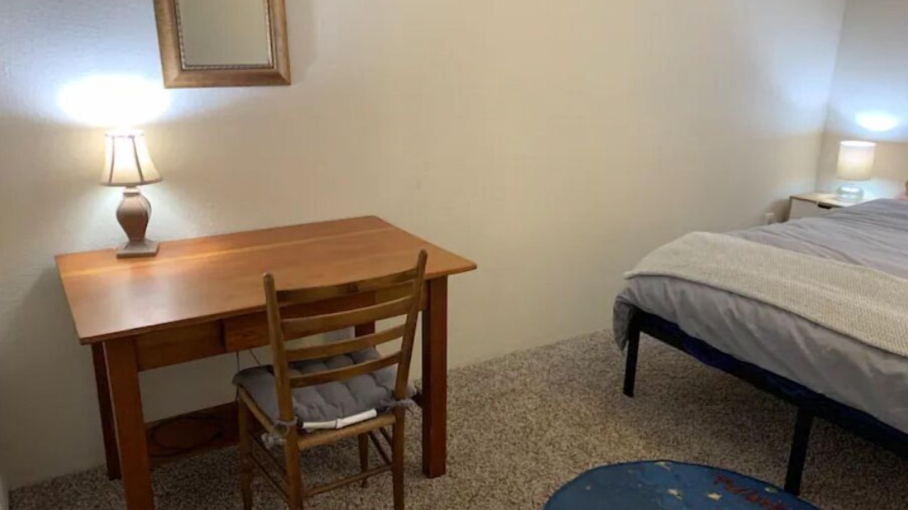 Photo of Bedroom in South Perry District